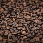 1280px-Coffee_beans2
